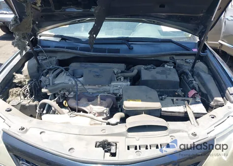 2012 Toyota Camry Se z USA, uszkodzony, nr VIN 4T1BF1FK1CU203204